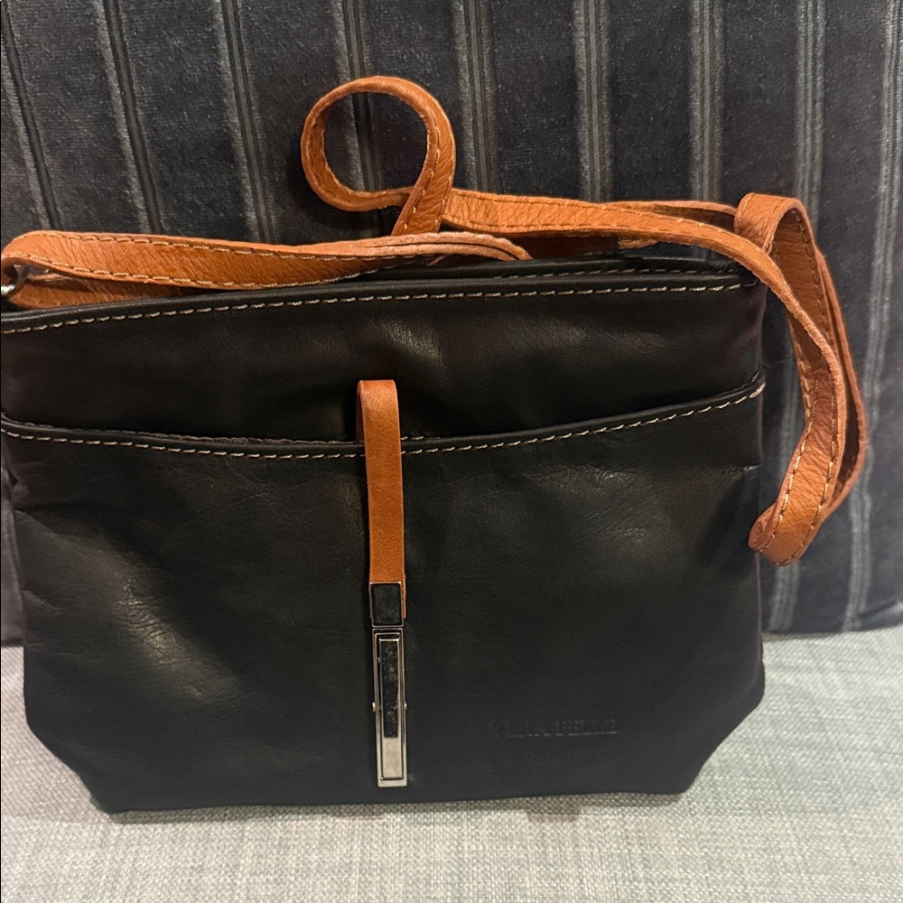Vera Pelle Crossbody
